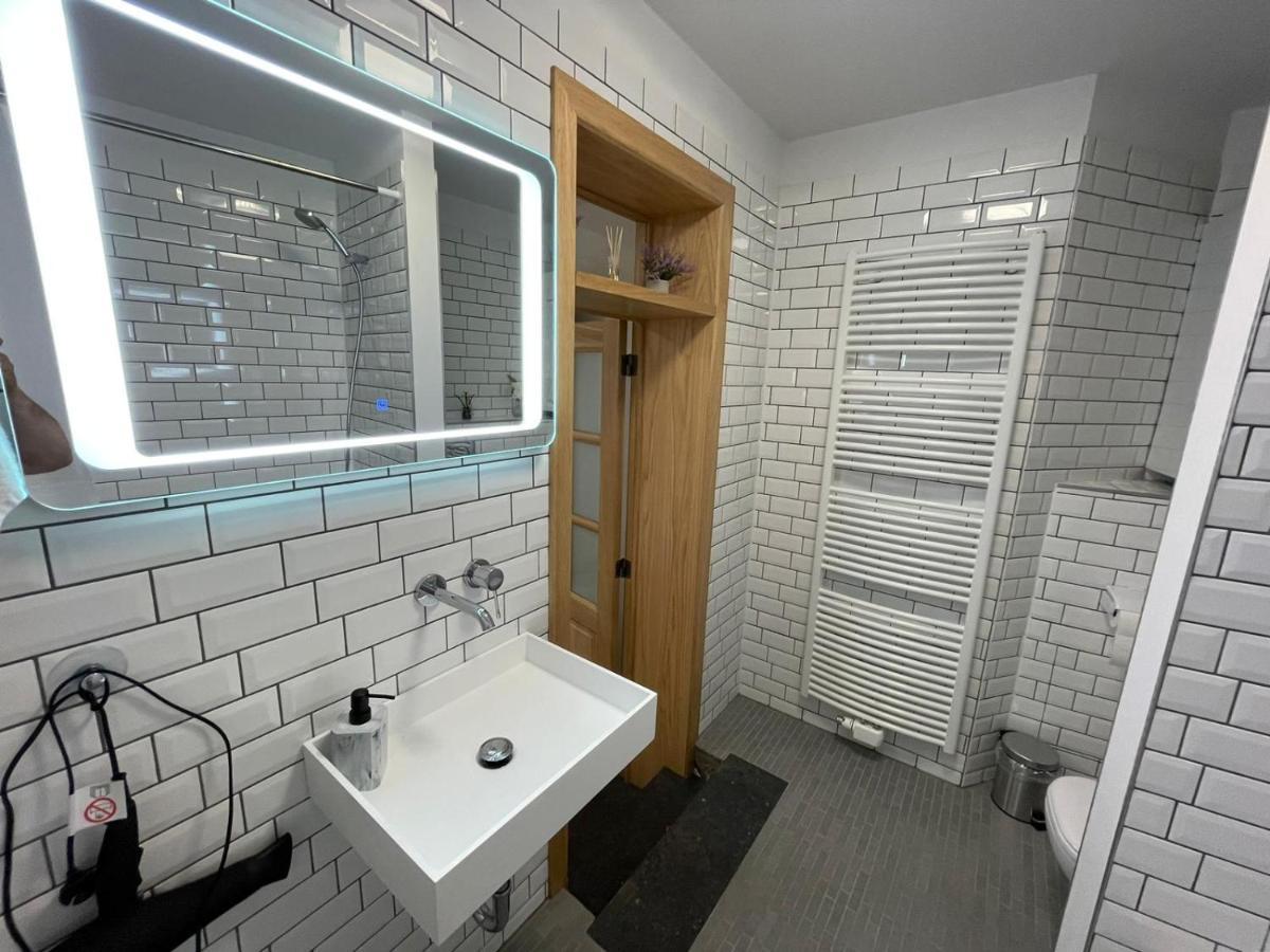 Apartament 布鲁塞尔 外观 照片