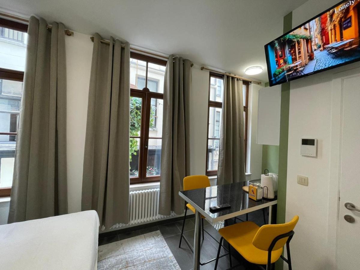 Apartament 布鲁塞尔 外观 照片
